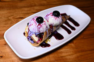 Blueberry Cheesecake Sundae
