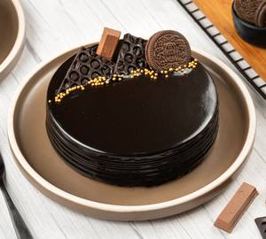 Eggless Chocolate Truffle Cake (500 Grams)