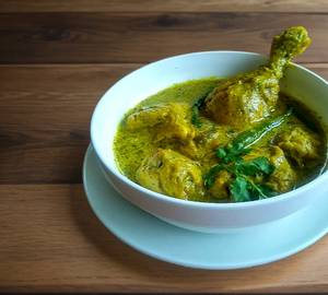 Dhonepata Kachalonka Chicken