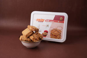 Fruit Biscuits 400 Gms