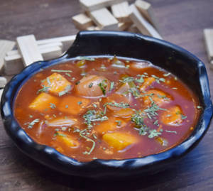 Paneer Chilli Gravy