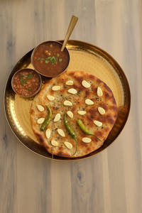 Aloo Garlic Kulcha