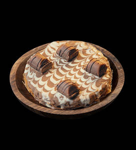 Classic Cream Kinder Kunafa