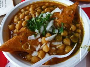 Aloo Samosa with Channa