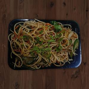Veg Hakka Noodles