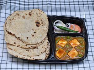 Paneer Masala With Naan