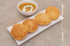 Aloo puri [2 pieces]