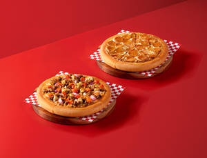 1 Chicken Pepperoni(Personal)+ 1 Nawabi Murgh Makhni(Personal)