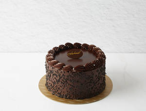 Classic Chocolate Cake [7 inch]
