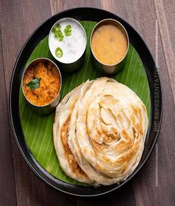 Parota (1 Pcs) With Veg Kuruma