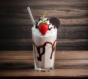 Oreo Berry Milkshake
