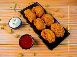Veg Kurkure Momos [10 Pcs]