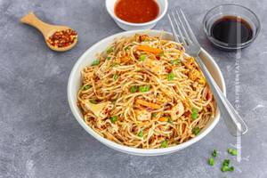 Chicken Chilli Garlic Noodles