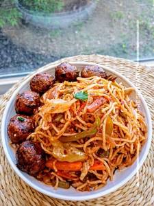 Veg Manchurain Noodles