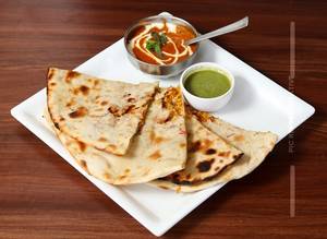 Keema Naan With Gravy