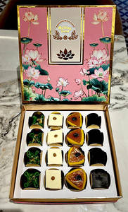Raksha Bandhan Mithai  Confectionery Box [16 pcs]