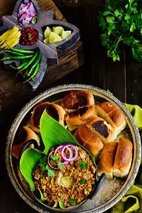 Paneer Bhurji With Pav