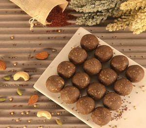 Multi Millets Protein Laddoo 200g (6 Pcs)