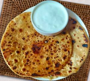 2 Aloo Paratha With Curd