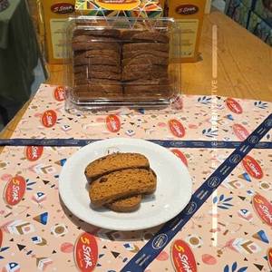Aata Rusk (200 Grm)