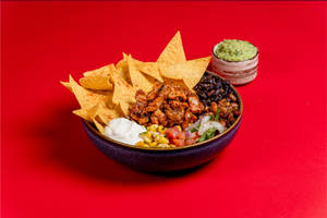 Spicy Rojo Chicken Nachos (regular)