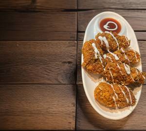 Chicken kukure momos