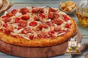 Chicken Tikka Pizza  