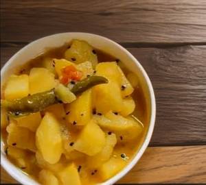 5 Poori Fish Aloo Ki Sabzi