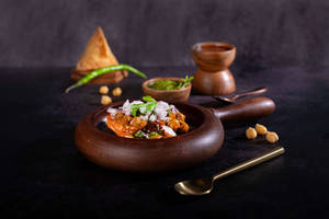 Samosa Chole Chaat
