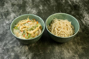 Egg Chicken Gravy Chowmin (n)