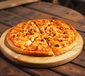 Chicken garden pizza