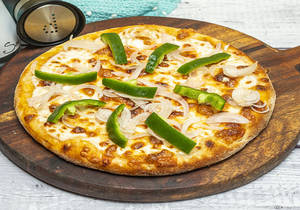 Cheese N Capsicum Pizza