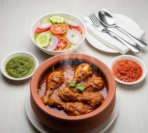 Chicken Handi - 06 Pieces (500 Ml)