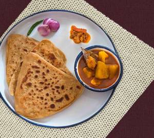 Paratha and alu chochuri