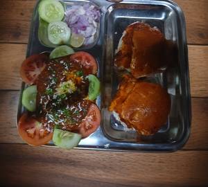 Butter Pav Bhaji