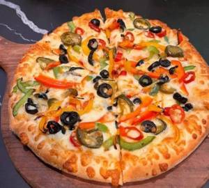 Tomato Capsicum Pizza [7 Inches]