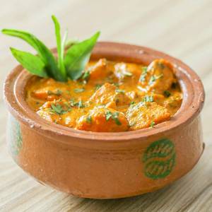 Chicken handi c