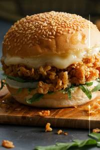 Zinger Chicken Burger