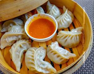 Chicken momos (Stream)
