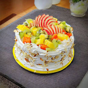 Fresh Fruit Cake