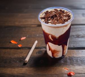 Wow Nutella Crunchy Nuts Thick Shake