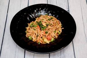 Veg Udon Noodles 