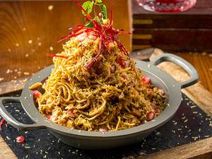 Desi Chinese Bhel Papdi Chaat