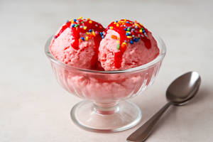 Strawberry Ice Cream