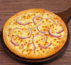 Onion pizza