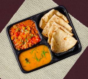 Veg thali[ 4 roti dall, seasonal veg,salad,pickle]