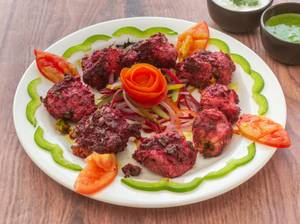 Spicy Garlic Chicken Tikka (8 Pcs)