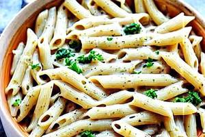 White souce cheese pasta