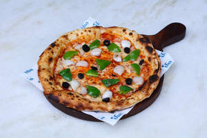 Onion Capsicum Pizza (Neopolitan Style) [11 Inch]