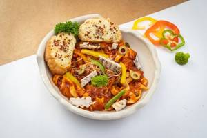 Chicken Fettuccine Arrabiata Pasta